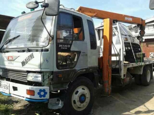 ขายรถ 6 ล้อพื้นเรียบใหญ่ติดเครน HINO FF 195 แรงม้า ติดเครน TANADO 4 ตัน กระบะยาว 6 เมตร ราคา 700000