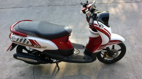 Fino สีขาวแดง  ปี 55 เครื่องเดิมๆแน่นๆ ชุดสีสวยใสกิ๊ก