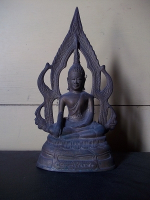 พระบูชาหลายองค์