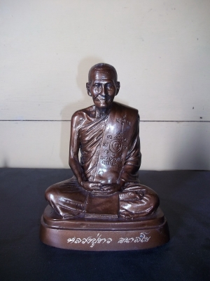 พระบูชาหลายองค์