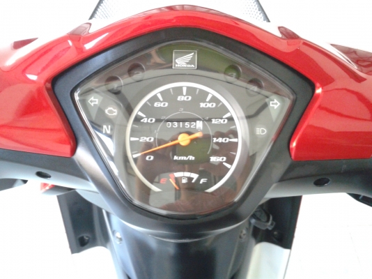 Wave110i รถบ้าน สภาพเดิม ปี56 Wave110i รถบ้าน สภาพเดิม ปี56