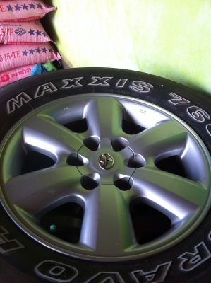 แม็กพร้อมยาง