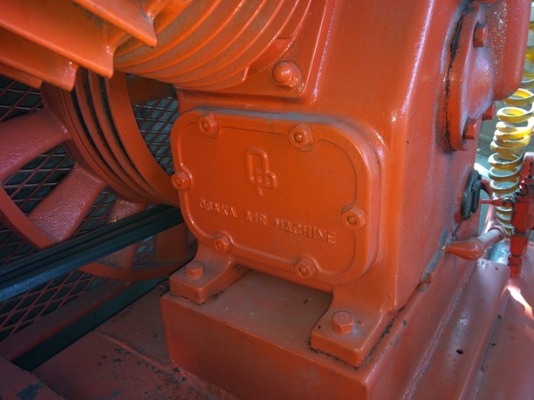 ปรับราคาลดลงอีก 10000.-ลงขายใหม่ปั๊มลมขนาดใหญ่ พร้อมเทลเลอร์ลาก