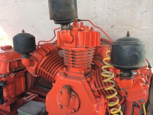 ปรับราคาลดลงอีก 10000.-ลงขายใหม่ปั๊มลมขนาดใหญ่ พร้อมเทลเลอร์ลาก