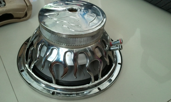 ขายลำโพงซับ 10 นิ้ว สวยๆนะครับ