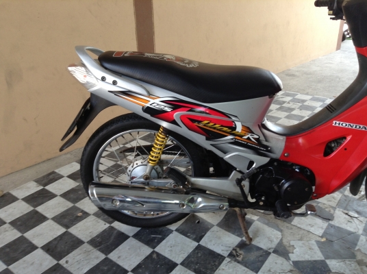 ขาย!!!เวฟ125R กุญแจใหญ่ ปี48 รถเครื่องดีคับ มีเล่มทะเบียนครบ