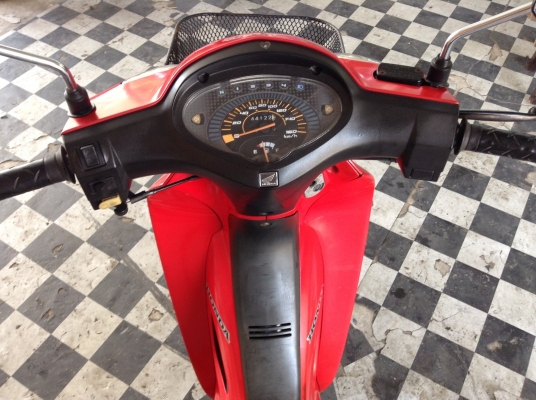 ขาย!!!เวฟ125R กุญแจใหญ่ ปี48 รถเครื่องดีคับ มีเล่มทะเบียนครบ