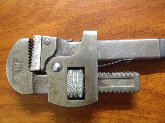 ขายประแจขันท่อ 18"