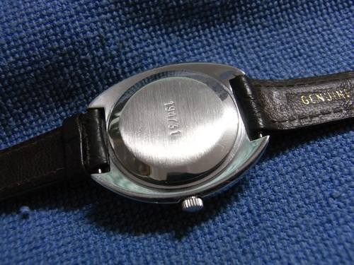 5ม.ค.((น้าเล็ก)) นำเสนอนาฬิกาข้อมือ หลายเรือน