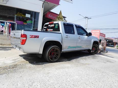 ขายรถแต่งราคาพร้อมโอน ขายรถแต่งราคาพร้อมโอน