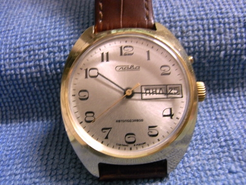 5ม.ค.((น้าเล็ก)) นำเสนอนาฬิกาข้อมือ หลายเรือน