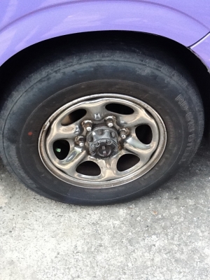 รถตู้หัวจรวดรับ-ส่งนักเรียน  Super Custom