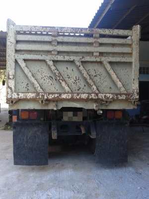 รถ Hino สภาพสวย สนใจ ติดต่อ 081-7976510