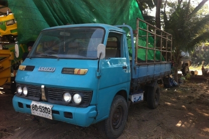 ขาย 4 ล้อ TLD23 ราคาอีแต๋น สถาพสวย เช็คปั๊มใหม่ เครื่องดี คัทซีสวย