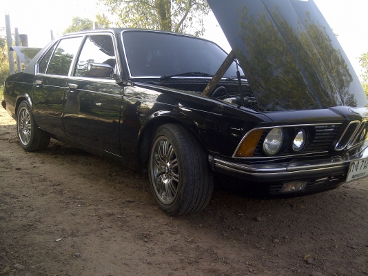 ขายด่วน bmw 733i 65,000 เครื่องเจ