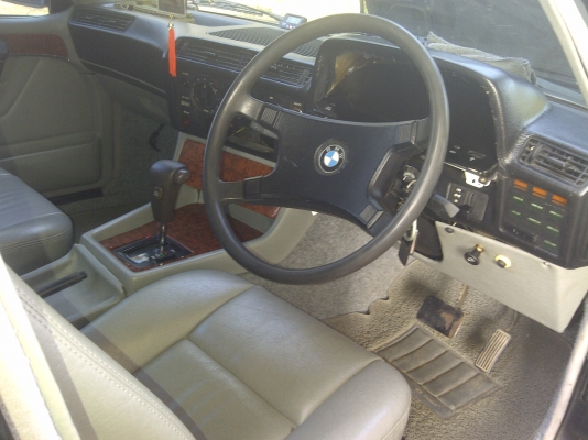 ขายด่วน bmw 733i 65,000 เครื่องเจ