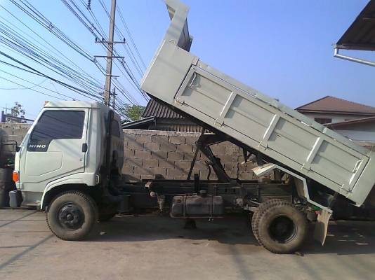 หกล้อ HINO FC รถปี 38 เครื่อง 120 แรง เก๋งบาง ไม่เคยชน