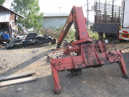 ขายเครน UNIC 3 TON ติดรถบรรทุก ราคาถูก