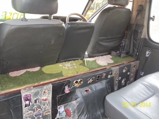 ขายรถตู้ TOYOTA 1J ติดแก๊ส ปี39 เกียร์ออโต้ แอร์ พาวเวอร์ สีใหม่ ทะเบียนดี ภาษีครบ ล้อ15