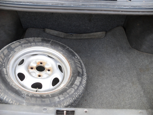 รถเก๋ง รถเก๋ง