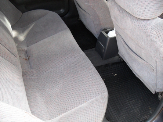 รถเก๋ง รถเก๋ง