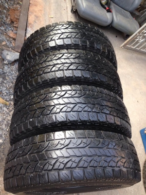 ขายยาง YOKOHAMA GEOLANDAR 30.9.5.15  ปลายปี09 ดอกเต็มๆ1ชุดครับ