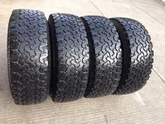 ขายยาง BF GOODRICH ALLTERRAIN 265-70-16 ปลายปี11 ดอกเต็มๆ ครับ