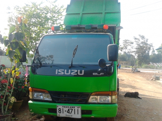 ต้องการขายหกล้อisuzu