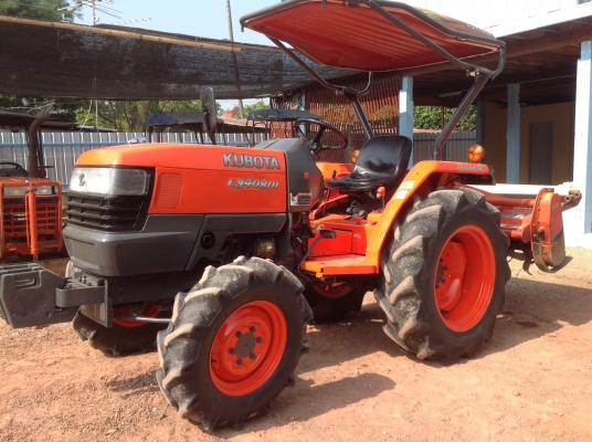 ปัญญาแทรคเตอร์มาแล้ว...จัดมาให้ครับ คูโบต้า L3408 DI พร้อม โรตาลี่ตราช้าง สภาพรถ 80\%