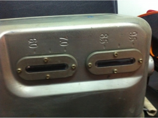 กล่องเก็บน้ำมันก๊าส VRS import auto part