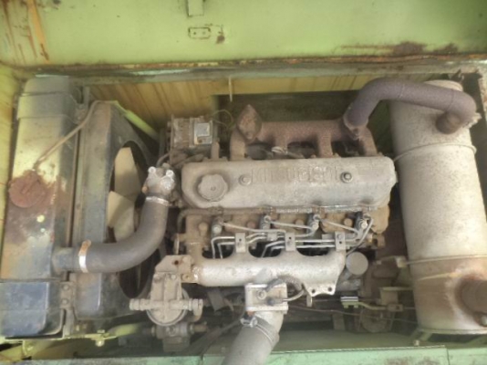 รถเครน ตีนตะขาบ 3ตัน