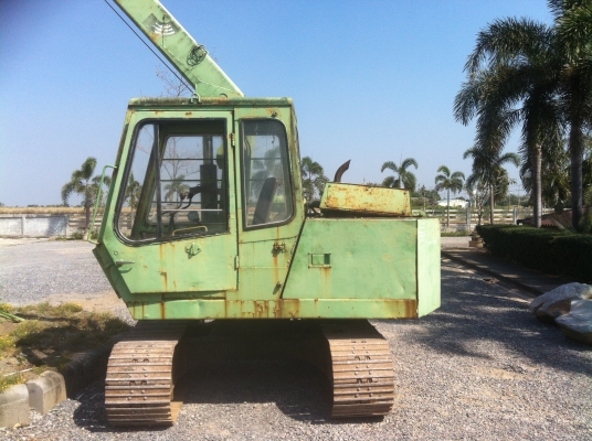 รถเครน ตีนตะขาบ 3ตัน