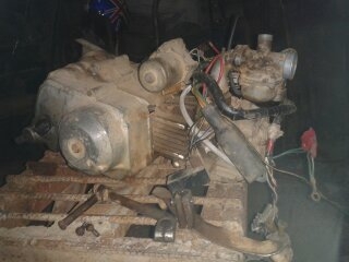 เครื่องคัสต้อม พร้อมใช้งาน (สตาร์ทมือ) ชุดไฟครบ สภาพ90\% (no book) เครื่องคัสต้อม พร้อมใช้งาน (สตาร์ทมือ) ชุดไฟครบ สภาพ90\% (no book)