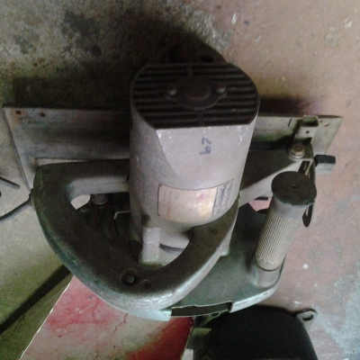 ขาย !! เลื่อย 9" มากีต้า 5900 ตัวอลูมิเนียม พร้อมใช้งาน