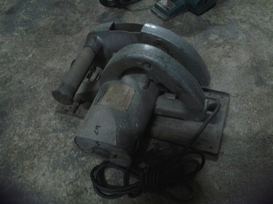 ขาย !! เลื่อย 9" มากีต้า 5900 ตัวอลูมิเนียม พร้อมใช้งาน