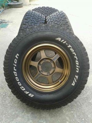 ขายยาง BF ALL 265/75R16สวยๆ พร้อมล้อ TE37 16 x 8 ET 0