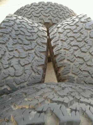 ขายยาง BF ALL 265/75R16สวยๆ พร้อมล้อ TE37 16 x 8 ET 0 ขายยาง BF ALL 265/75R16สวยๆ พร้อมล้อ TE37 16 x 8 ET 0