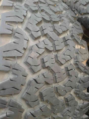 ขายยาง BF ALL 265/75R16สวยๆ พร้อมล้อ TE37 16 x 8 ET 0 ขายยาง BF ALL 265/75R16สวยๆ พร้อมล้อ TE37 16 x 8 ET 0