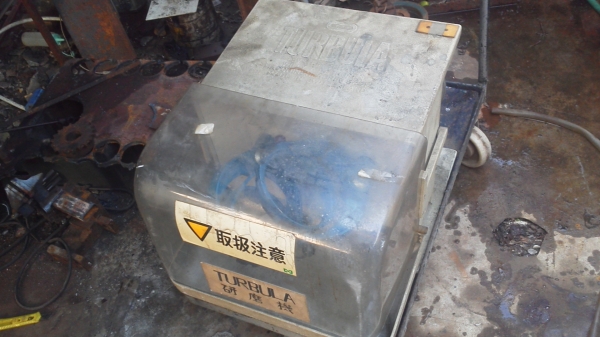 (มีVDO ให้ดู)เครื่องผสมแบบหมุนรอบทิศทางแบบนิ่มนวลทำให้ส่วนผสมเข้ากันอย่างดีผลิตที่สวิตเซอร์แลนด์