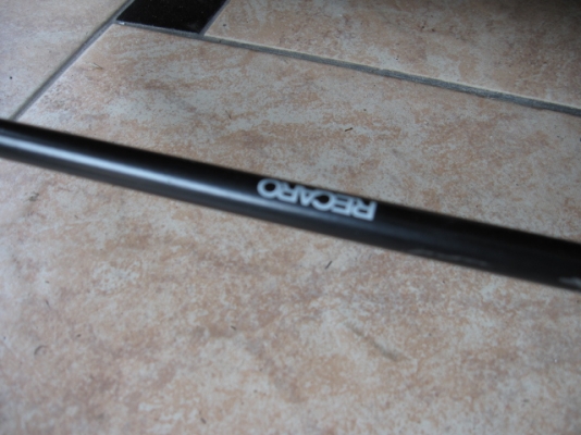 ขายเบาะ" RECARO " พร้อมขา"RECARO" ลง BMW E36 ได้เลย สวย ขายเบาะ" RECARO " พร้อมขา"RECARO" ลง BMW E36 ได้เลย สวย