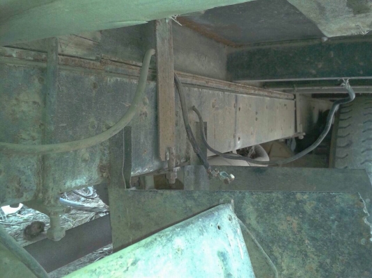 KOMATSU + ISUZU เทรลเลอร์