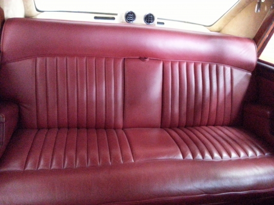 ขาย daimler d420 limousine