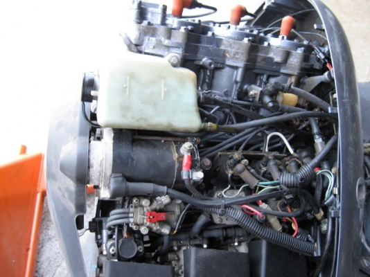 ขายเครื่องเรือ"YAMAHA 225 V6" เดิมๆ มือสองจากญี่ปุ่น