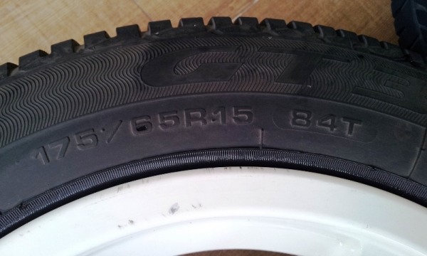 แม็กแท้ OZ ติดยาง ขอบ 15 4รู100