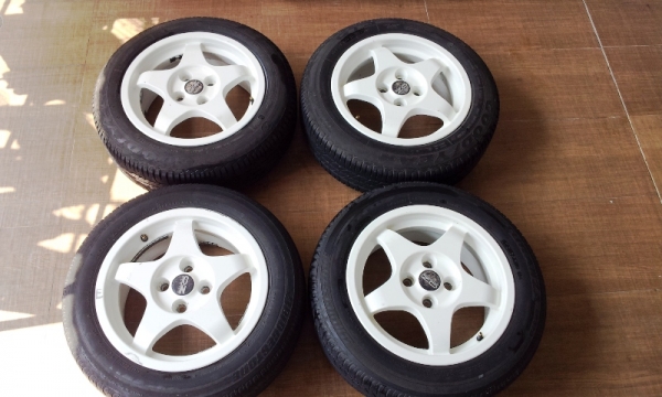 แม็กแท้ OZ ติดยาง ขอบ 15 4รู100