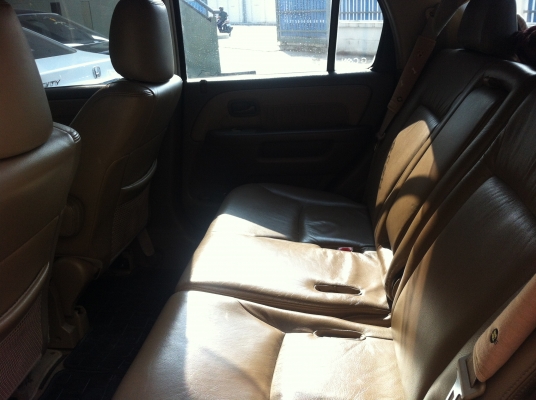 CRV 2.0/ ปี 04/ LPG เพียง 390,000.- CRV 2.0/ ปี 04/ LPG เพียง 390,000.-