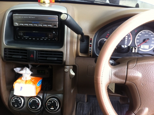 CRV 2.0/ ปี 04/ LPG เพียง 390,000.- CRV 2.0/ ปี 04/ LPG เพียง 390,000.-