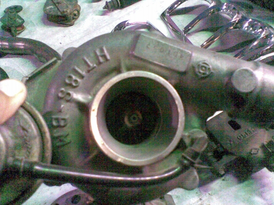 ขายเทอร์โบใส่ 2l ครับ