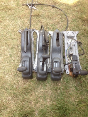 คันเกียร์ ออโต้ เครื่อง EF  พร้อมสาย 2500 บาท