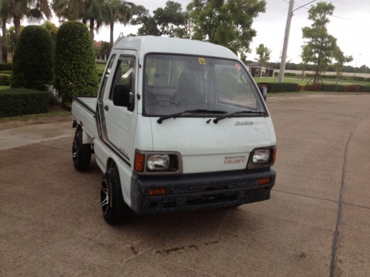 กระบะญี่ปุ่น 4x4 หัวแตงโม นั่งสบาย ลุยดี ขวัญใจชาวสวน